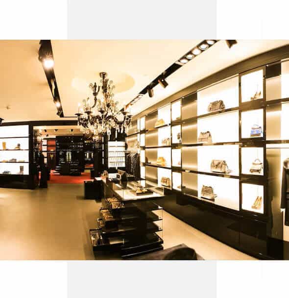 طراحی و اجرای دکوراسیون مغازه